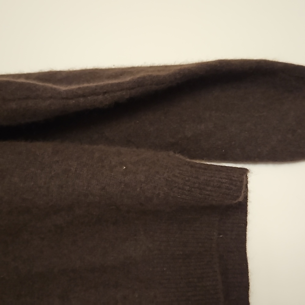 AIRPORT Brown long sleeve button down beaded embellished Angora lambswool M EUC - Picture 11 of 11